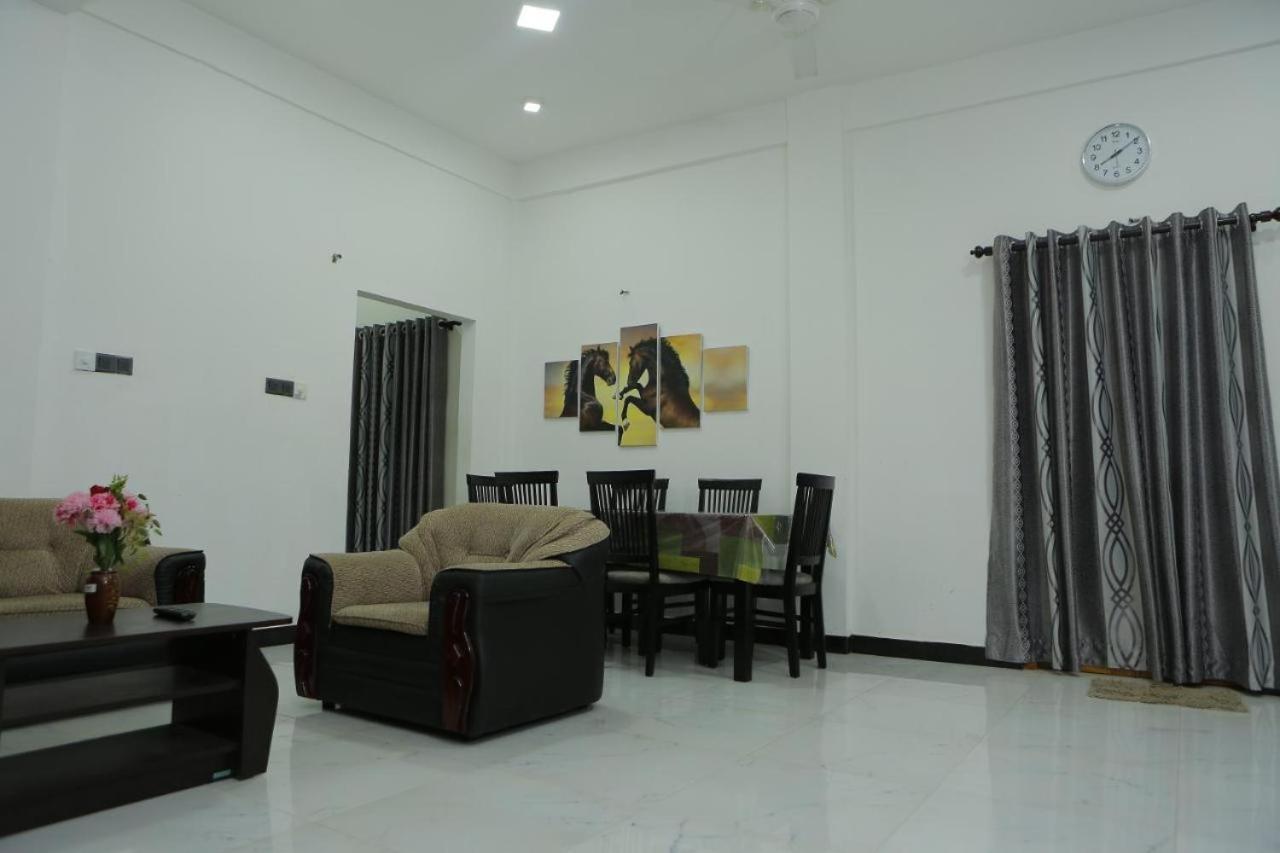 Birunthavanam Vavuniya Exterior photo